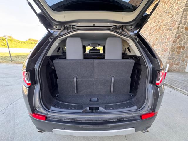 LAND ROVER Discovery Sport usata, con Leve al volante