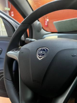 LANCIA Ypsilon usata, con Controllo trazione