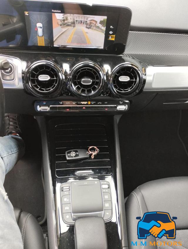 MERCEDES-BENZ GLB 180 usata, con ESP