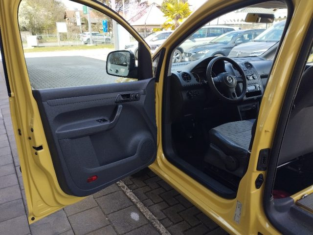 VOLKSWAGEN Caddy usata, con Sensori di parcheggio posteriori
