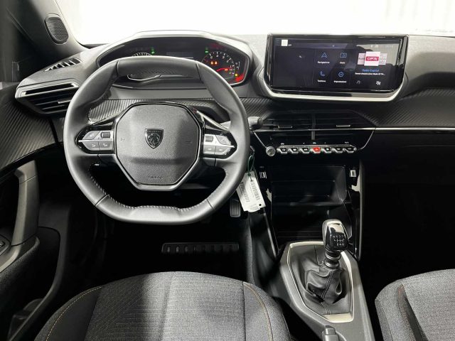 PEUGEOT 2008 usata, con Interni in pelle