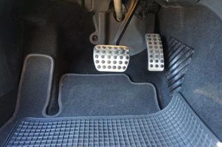 MERCEDES-BENZ CLA 180 usata, con Vivavoce