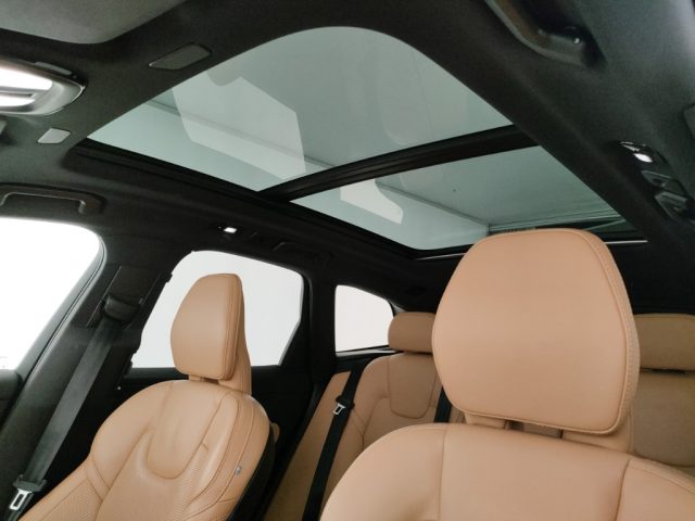 VOLVO XC60 usata, con Sedili riscaldati