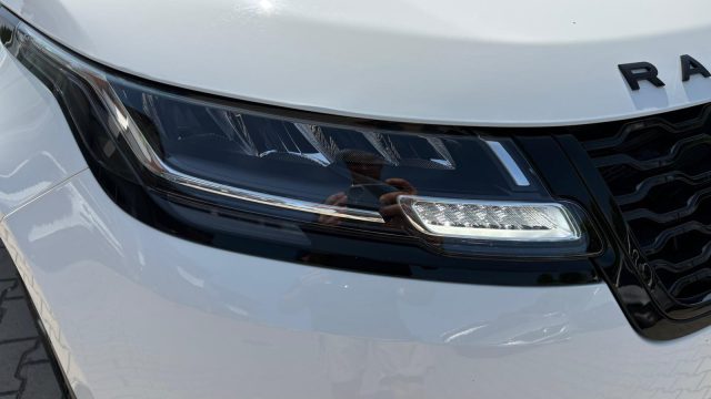 LAND ROVER Range Rover Velar usata, con Climatizzatore automatico, 2 zone