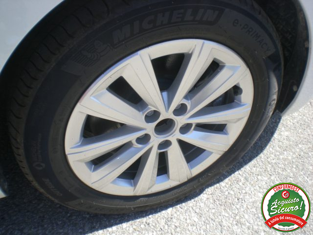 OPEL Astra usata, con Fendinebbia