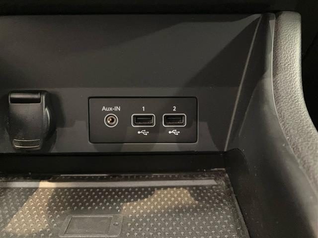 RENAULT Captur usata 21