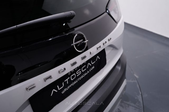 OPEL Crossland usata, con Sensori di parcheggio posteriori
