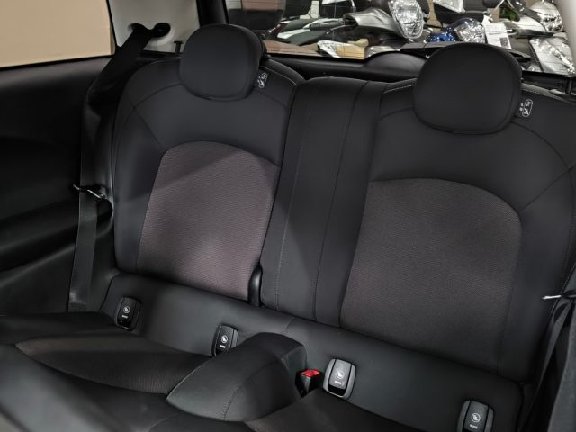 MINI One usata, con Sedile posteriore sdoppiato