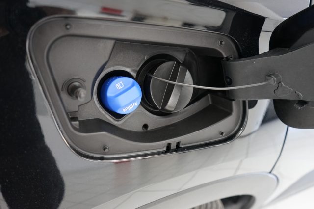 OPEL Grandland X usata, con Autoradio digitale