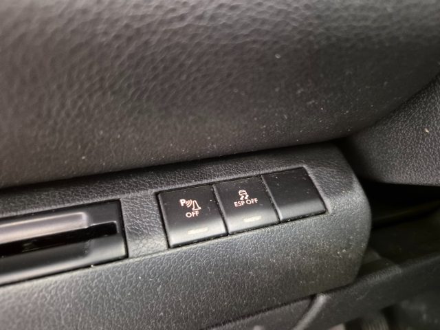 PEUGEOT 5008 usata, con Sensore di luce