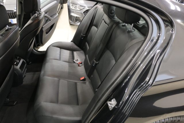 BMW 520 usata, con Fari Xenon