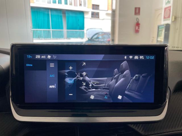PEUGEOT 2008 usata, con Controllo trazione