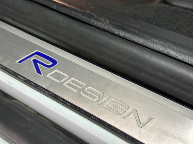 VOLVO XC60 usata, con Autoradio digitale