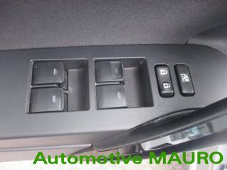 TOYOTA Auris usata, con Servosterzo