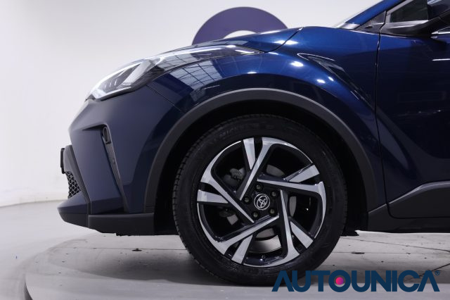 TOYOTA C-HR usata, con Regolazione elettrica sedili
