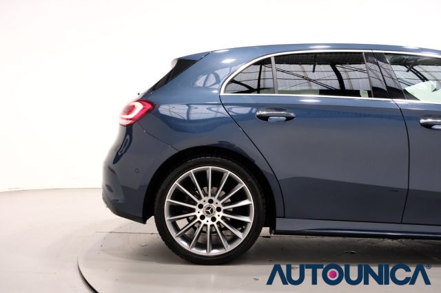 MERCEDES-BENZ A 180 usata, con Apple CarPlay