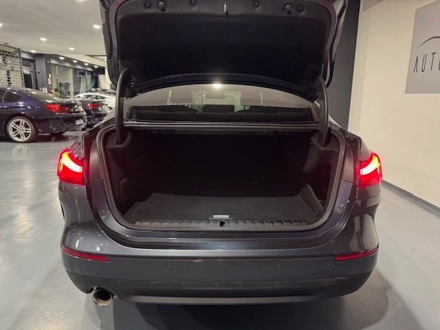 BMW 216 usata, con Touch screen