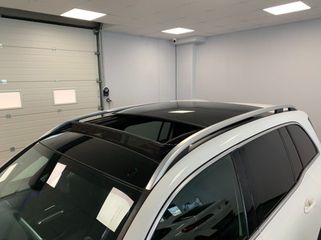 MERCEDES-BENZ GLB 200 usata, con Boardcomputer