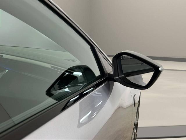 PEUGEOT 308 usata, con Specchietti laterali elettrici