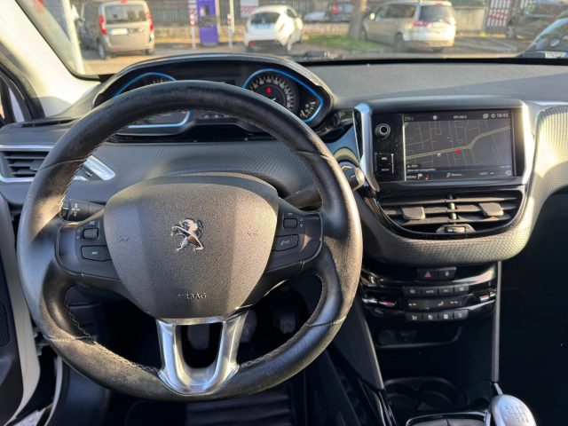 PEUGEOT 2008 usata, con Cruise Control