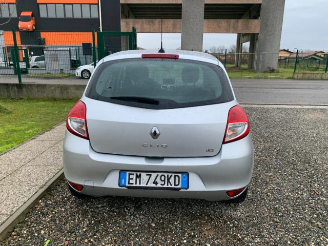 RENAULT Clio usata, con Climatizzatore