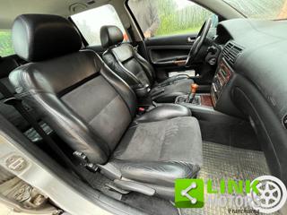 VOLKSWAGEN Passat usata, con Interni in pelle