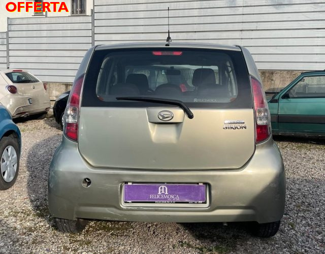 DAIHATSU Sirion usata, con Chiusura centralizzata