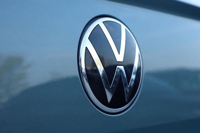 VOLKSWAGEN T-Roc usata, con Luci diurne