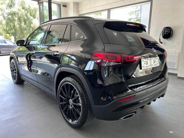 MERCEDES-BENZ GLA 200 usata, con Boardcomputer