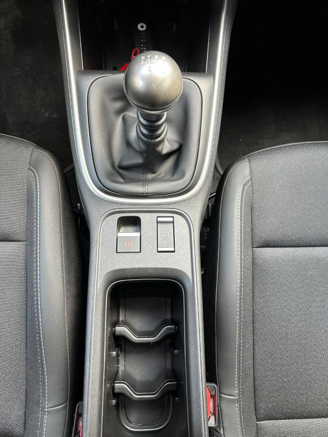 JEEP Avenger usata, con USB