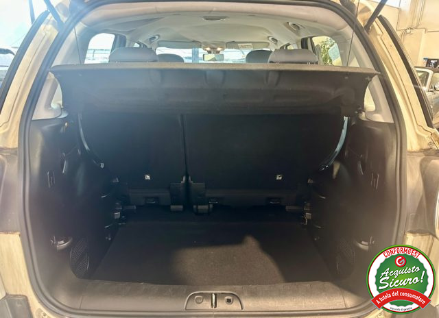 FIAT 500L usata, con USB