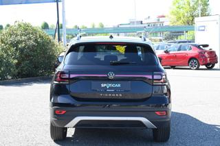 VOLKSWAGEN T-Cross usata, con Autoradio
