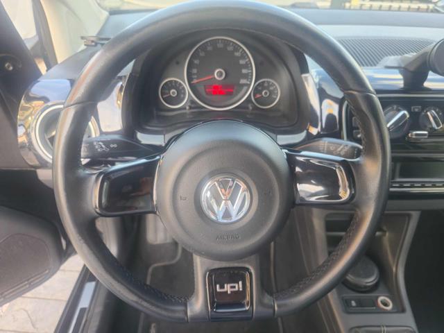 VOLKSWAGEN up! usata, con Cerchi in lega