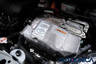 TOYOTA Yaris usata 54