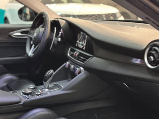 ALFA ROMEO Giulia usata, con USB