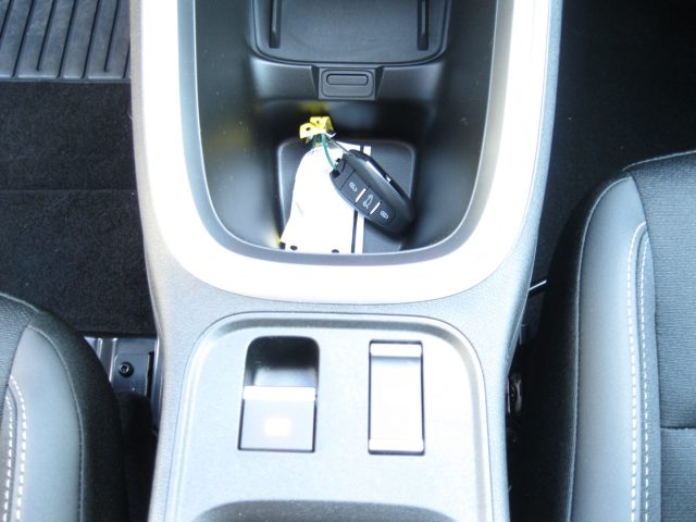 JEEP Avenger usata, con Sensori di parcheggio posteriori