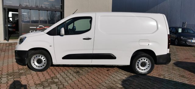 OPEL Combo usata, con Alzacristalli elettrici