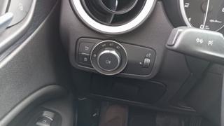 ALFA ROMEO Stelvio usata, con Portellone posteriore elettrico