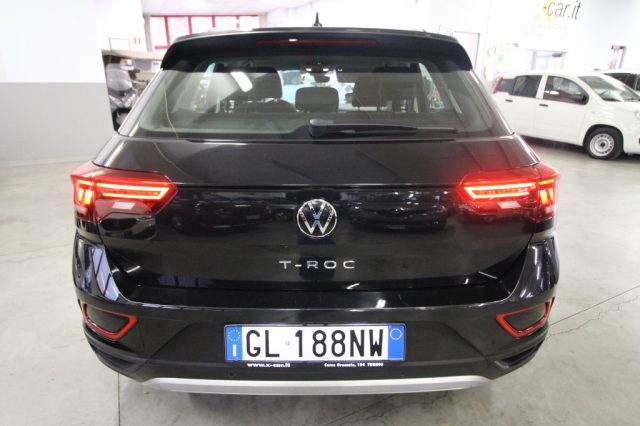 VOLKSWAGEN T-Roc usata, con Autoradio