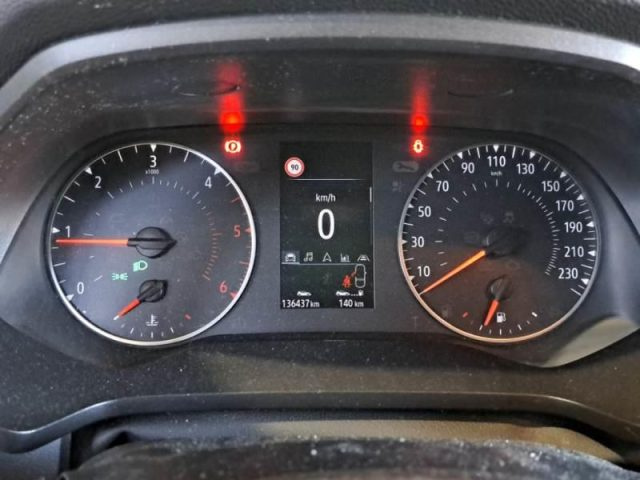 RENAULT Captur usata, con Autoradio