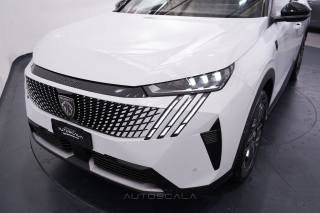 PEUGEOT 3008 usata, con Sensori di parcheggio posteriori