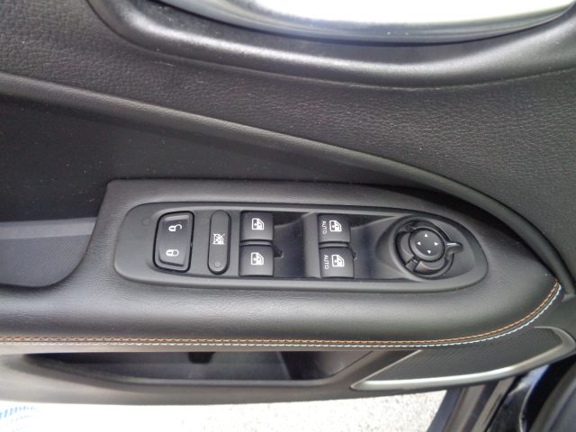 JEEP Compass usata, con Autoradio