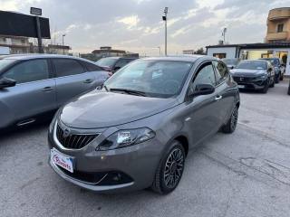 LANCIA Ypsilon usata, con Airbag