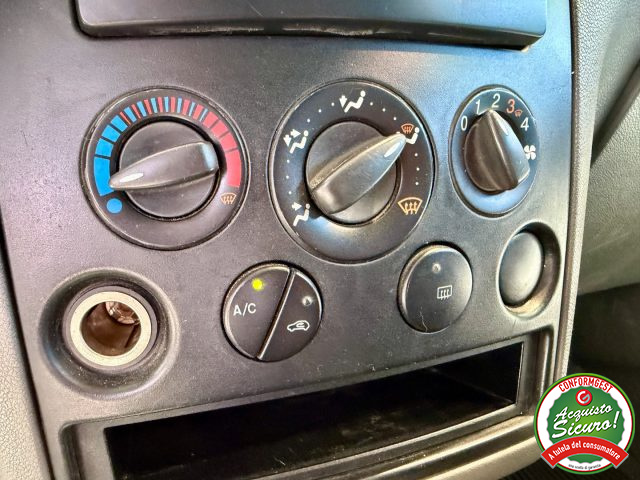 FORD Transit Connect usata 10