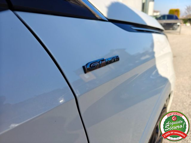 PEUGEOT 3008 usata, con Volante in pelle