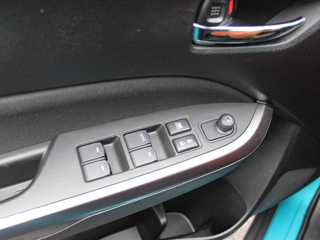 SUZUKI Vitara usata, con Sedile posteriore sdoppiato