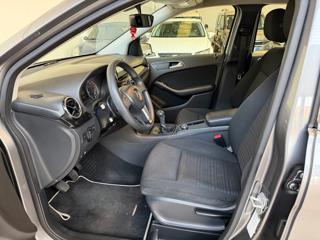 MERCEDES-BENZ B 180 usata, con Climatizzatore