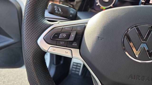 VOLKSWAGEN Golf usata, con Volante in pelle