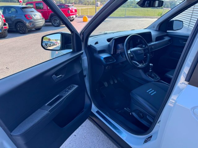 FORD Tourneo Courier usata, con Volante in pelle