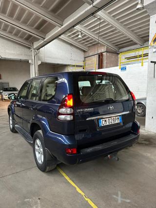 TOYOTA Land Cruiser usata 32